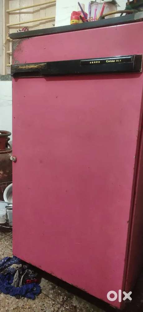 Single door Kelvinator fridge