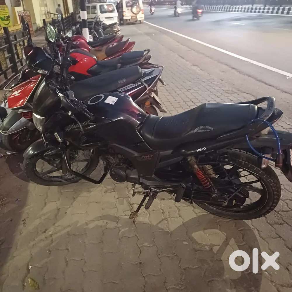 Hunk bike black colour one handed