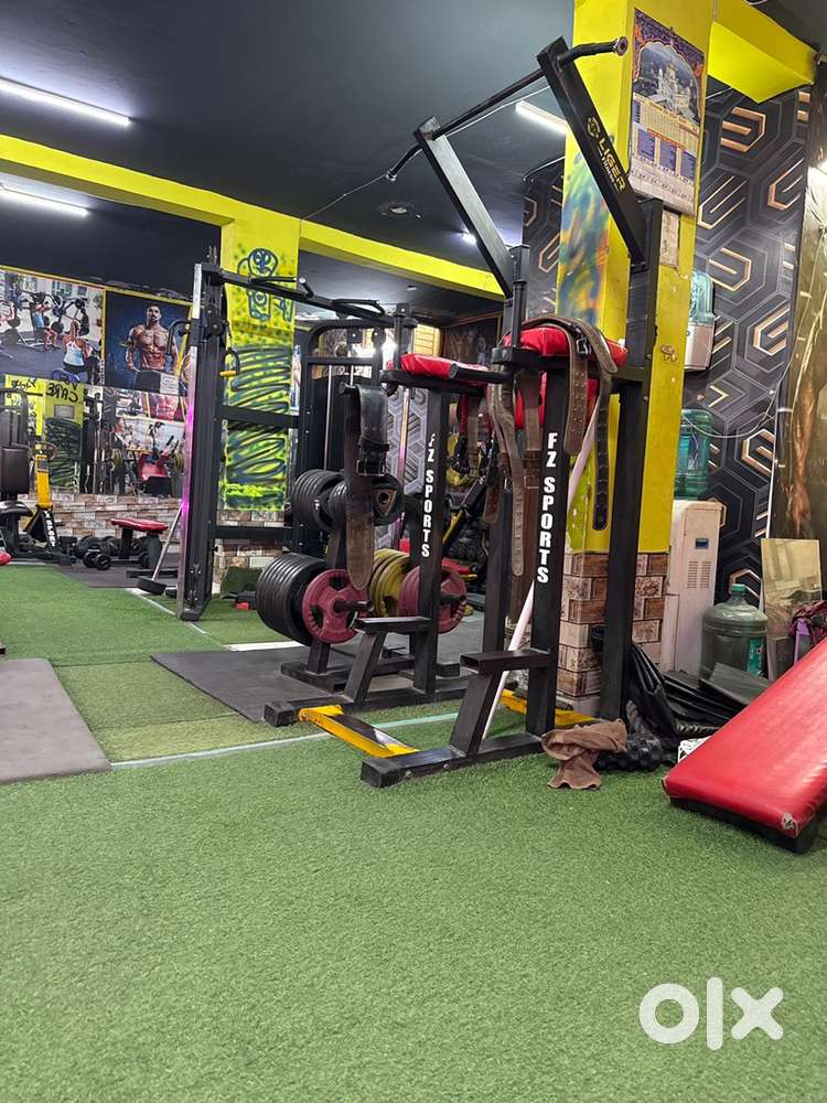 Girl job gym coch and gym reception