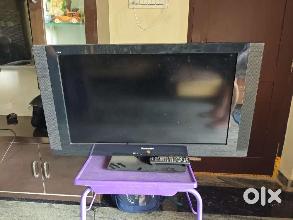 Panasonic 32 inches for sale