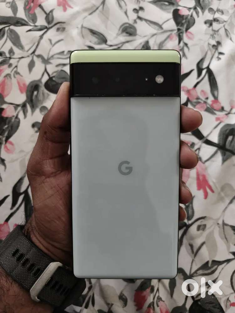 Google Pixel 6 5G, 128GB, Neat condition.