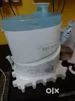 Fruit juicer(Philips made )