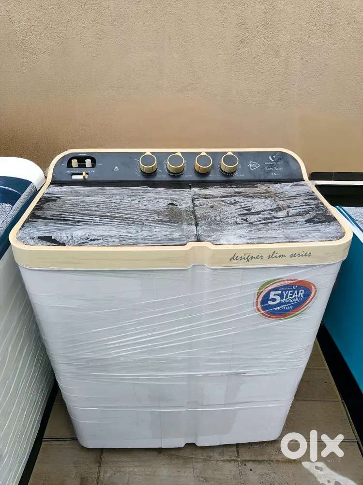 washing machine and fridge available 6500/-