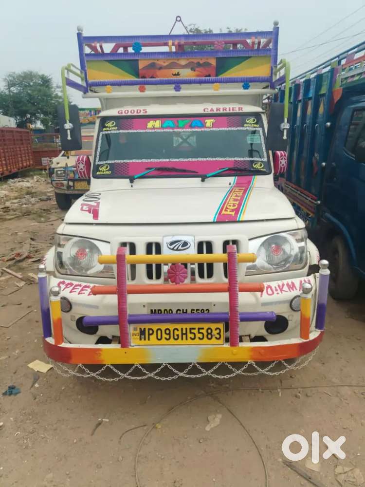 Mahindra bolero maxiturck
