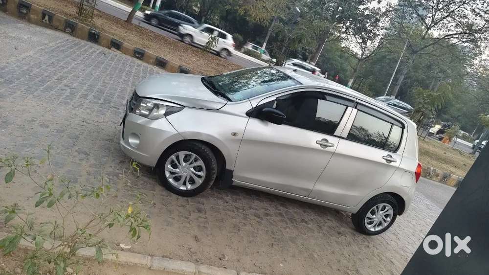 The car is in full condition it doesn't cost even a single rupee no