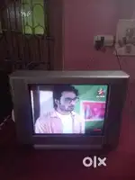 Samsung color TV 24 inch.