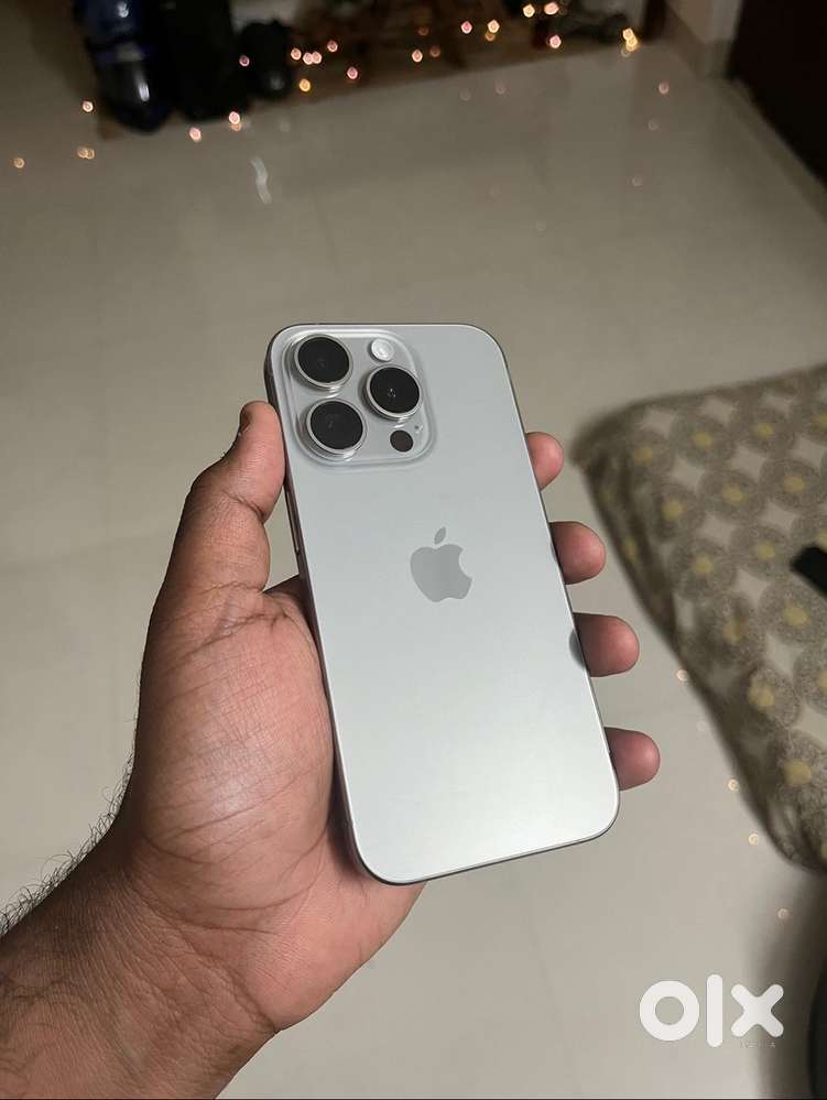 Iphone 15 Pro 256GB Scratchless (85% Battery Health)