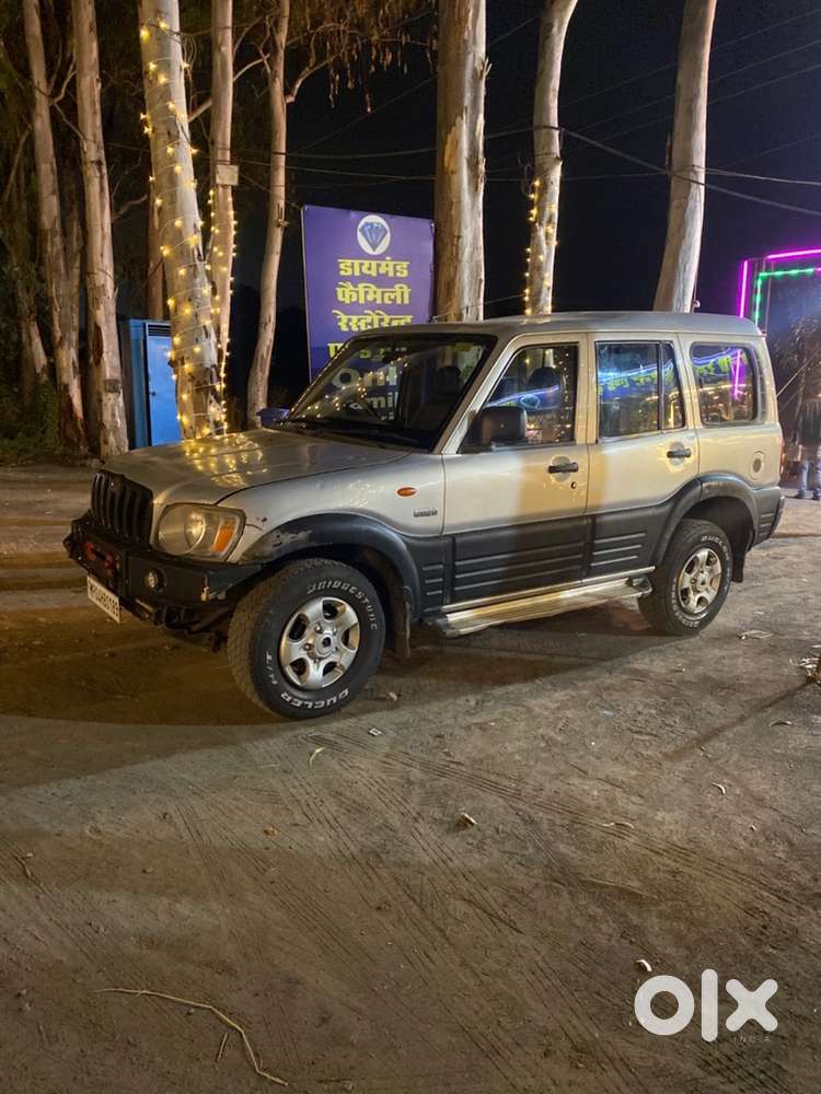 Mahindra Scorpio 2002 Diesel Well Maintained