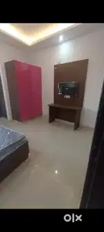 Boys girls & co-living
