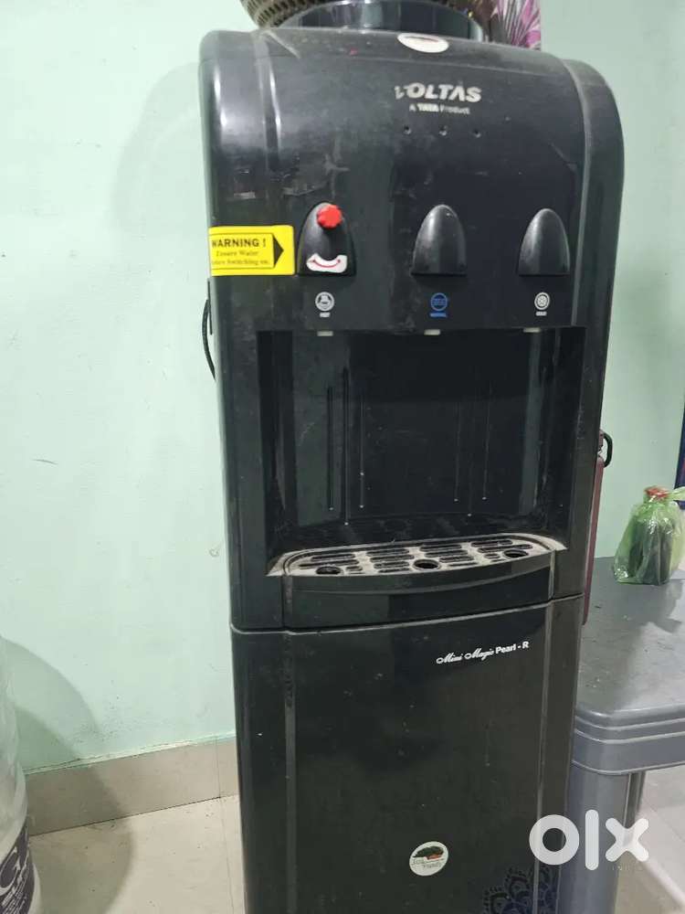 Voltas Despenser ( purifier)
