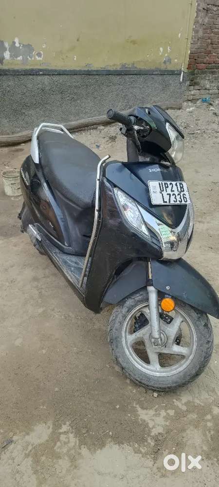 Scooty me koi kami nhi hai Ingane ok hai