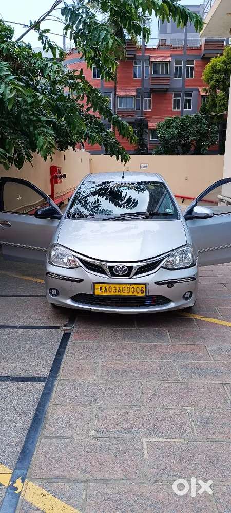 Taxi Pickup drop/cab for Rent