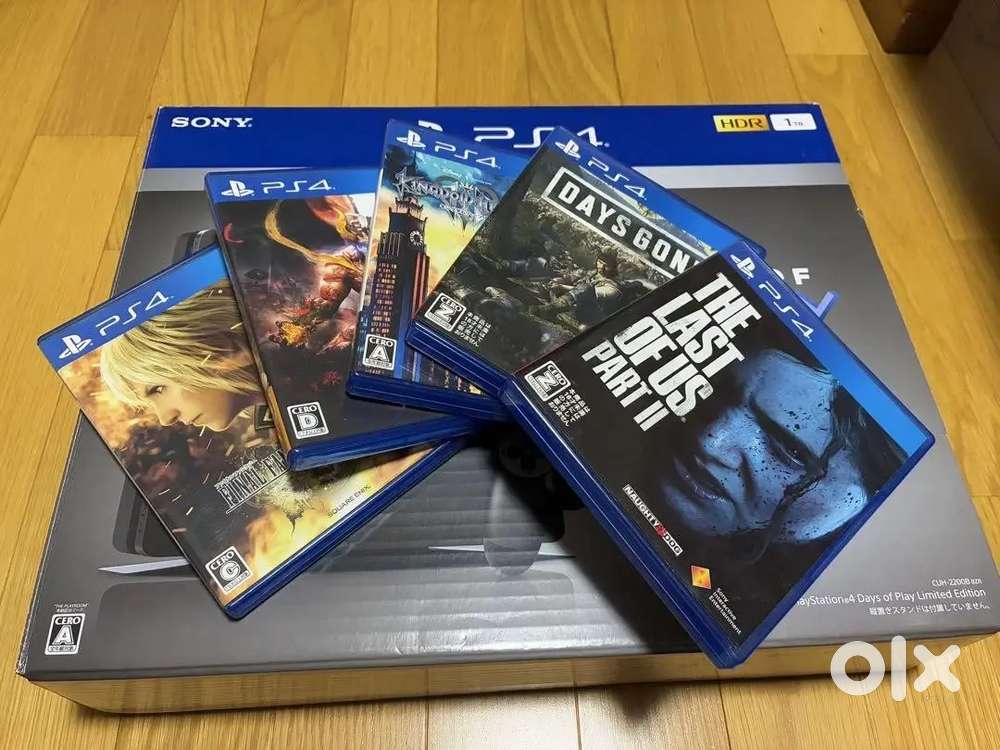 PS4 Days of Play LIMITED Edition Console Bundle W/ 5 Games