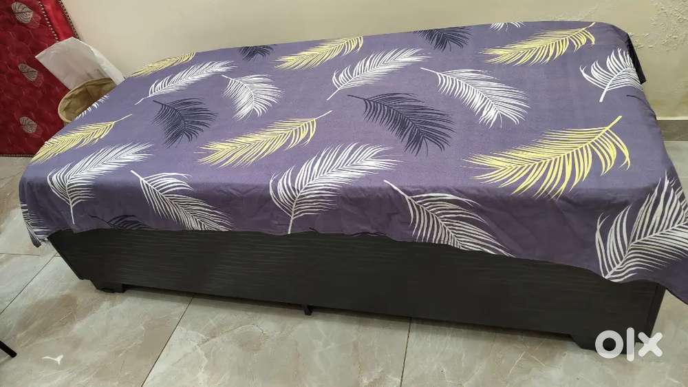 Set of Single box bed with Duroflex Mattress & protector (6 x 3)ft