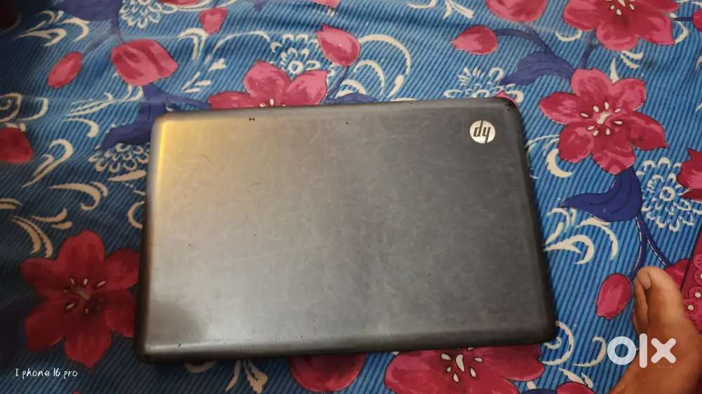 Hp laptop 2Gb 500 Ram