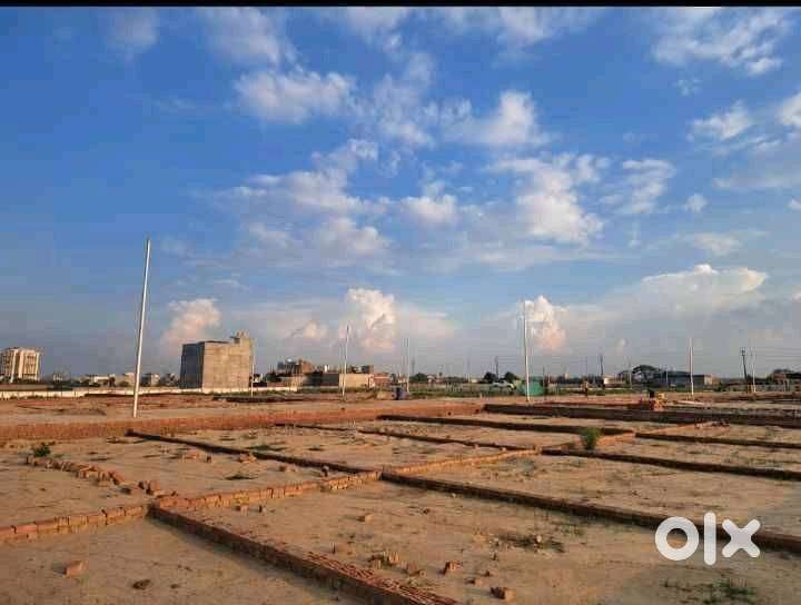 प्राइम लोकेशन में प्लॉट सीतापुर रोड पर तुरंत रजिस्ट्री तुरंत कब्जा