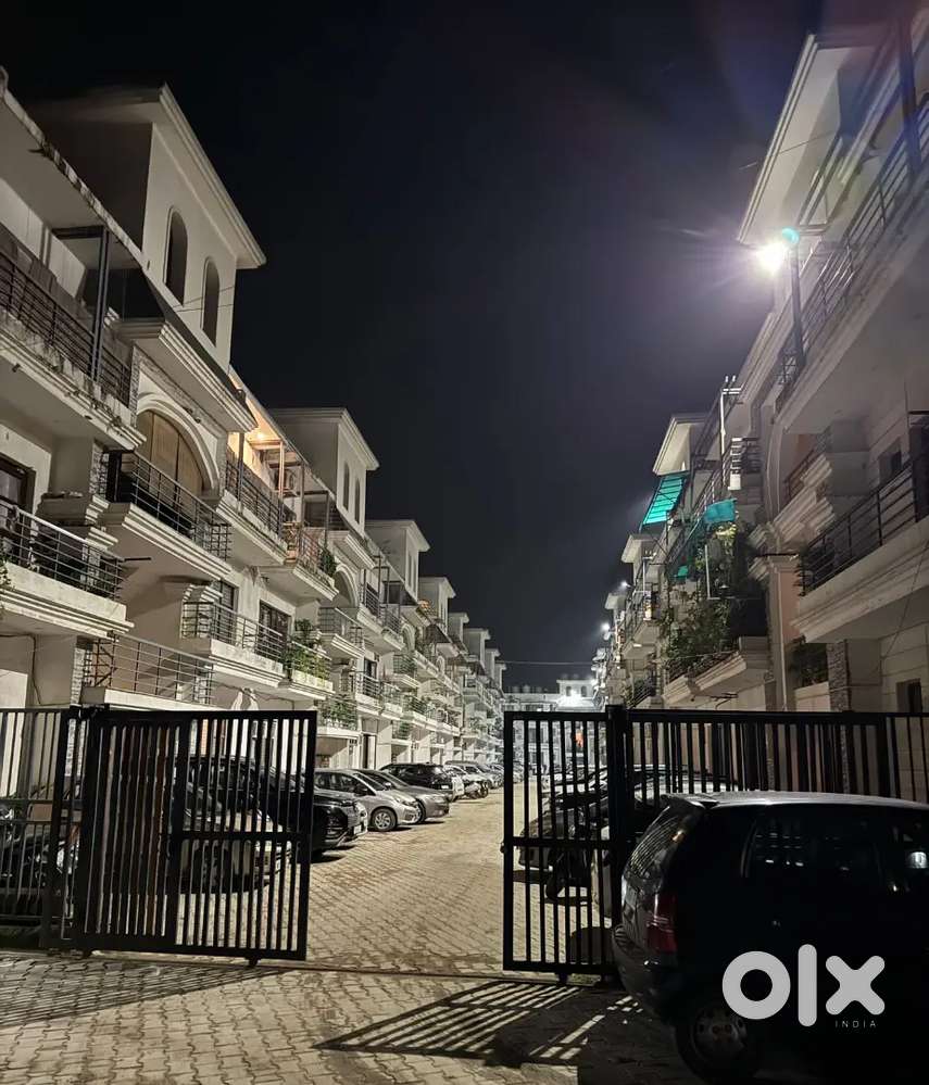 For sale 2bhk flat sector 123 mohali