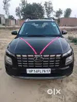 New Hyundai Venue (S) 2023 Petrol 51000 Km Driven
