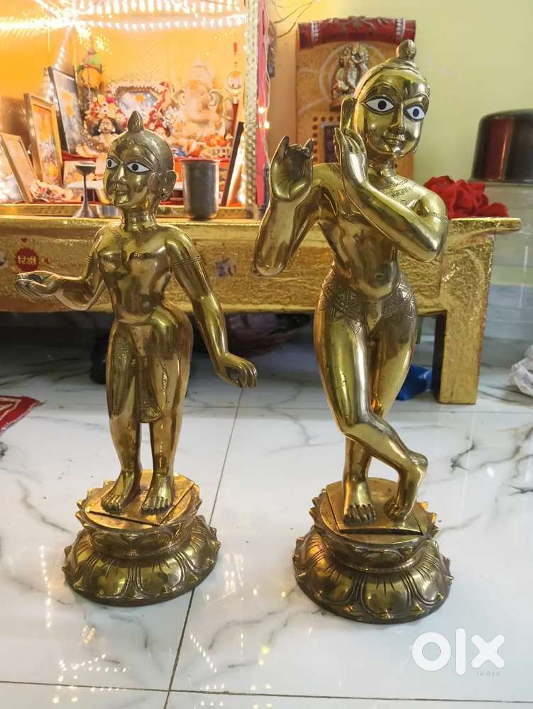 Radha 1.3 feet , Krishna 1.6 feet made from brass heavy weight