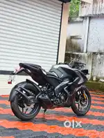 Bajaj Pulsar rs 200 model 2021 single owner low km finance available