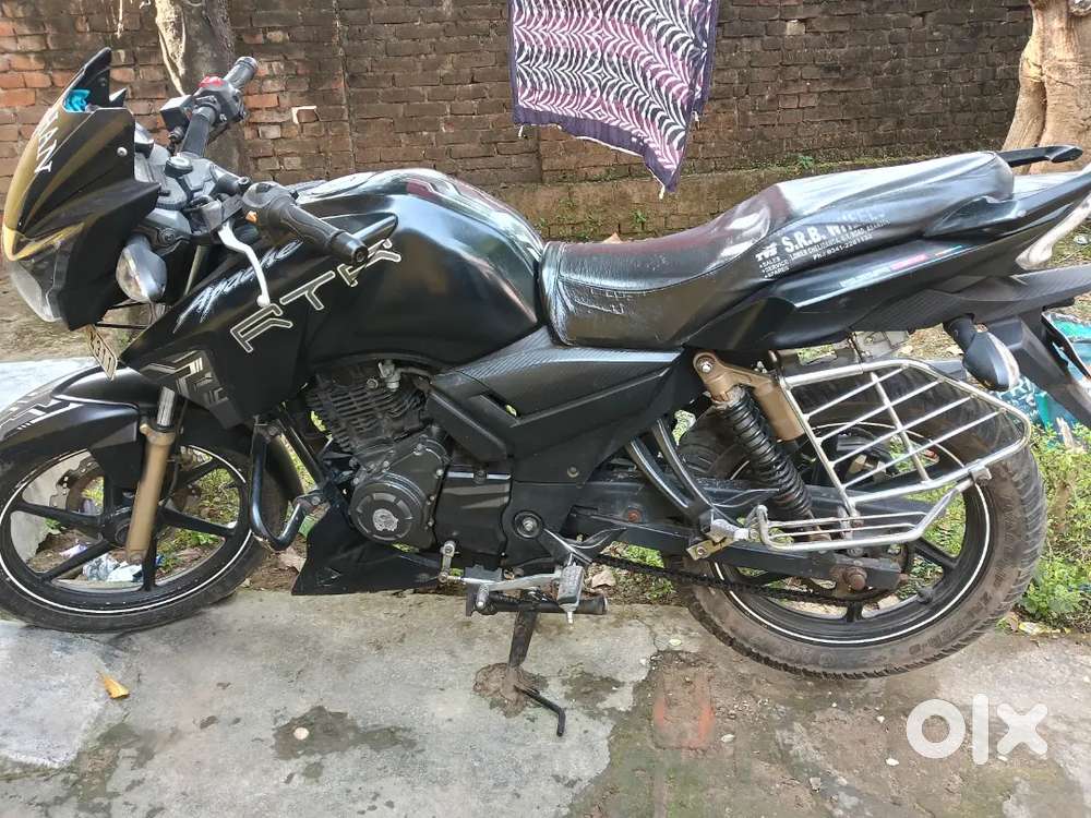 Mate Black Apache RTR 180