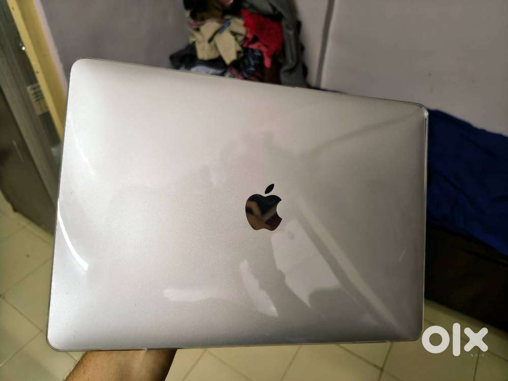 Apple Macbook Air M1