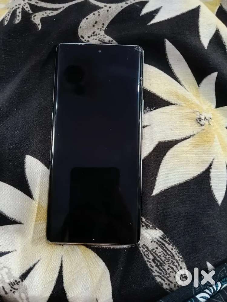 T2 pro 5g curve scre