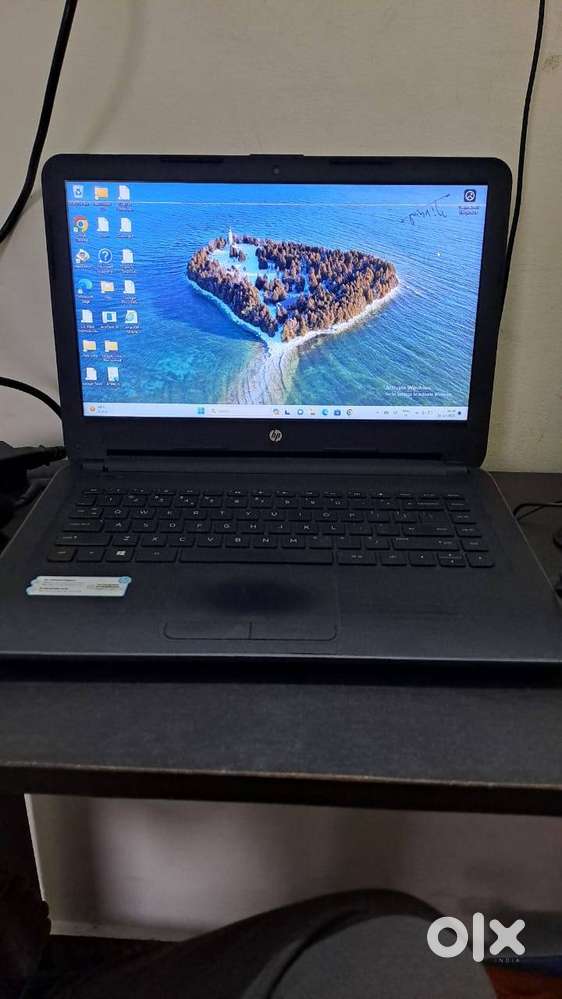 HP, Model name - HP notebook, processor - AMD A6, 2018 MODEL