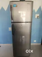 Samsung 325 litre refrigerator for sale in excellent condition