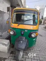 HR67D 0000 Piaggio Ape city CNG