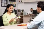 Job বিচৰা সকলৰ বাবে ভাল খবৰ কাৰণ বন্ধন বেঙ্কত job ওলাইছে