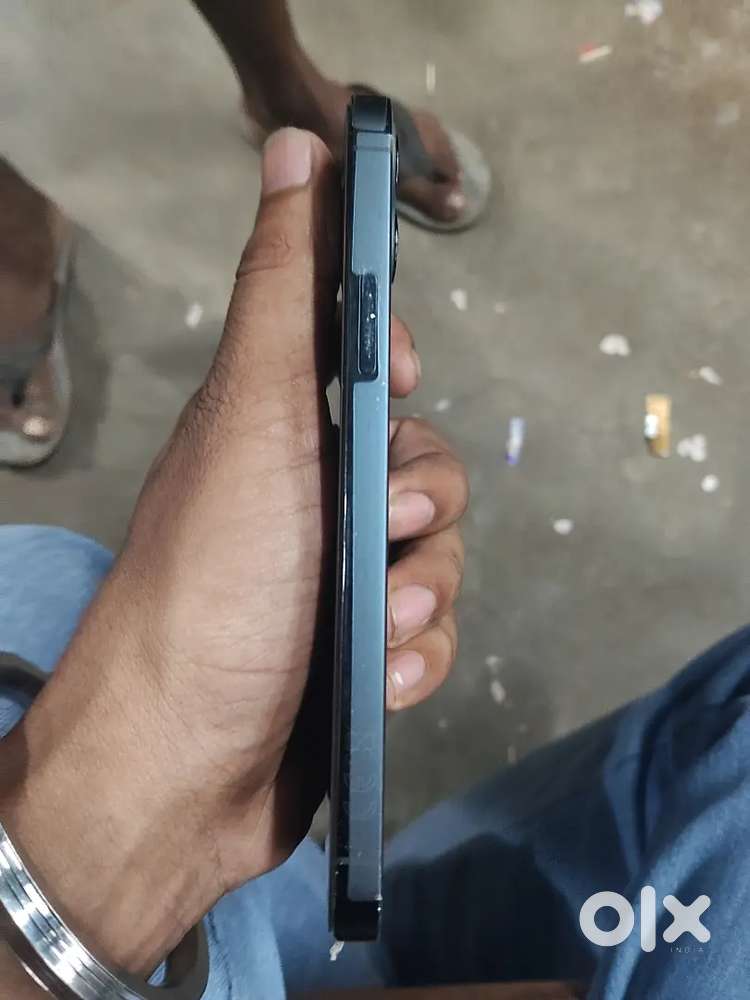 12pro 8/128