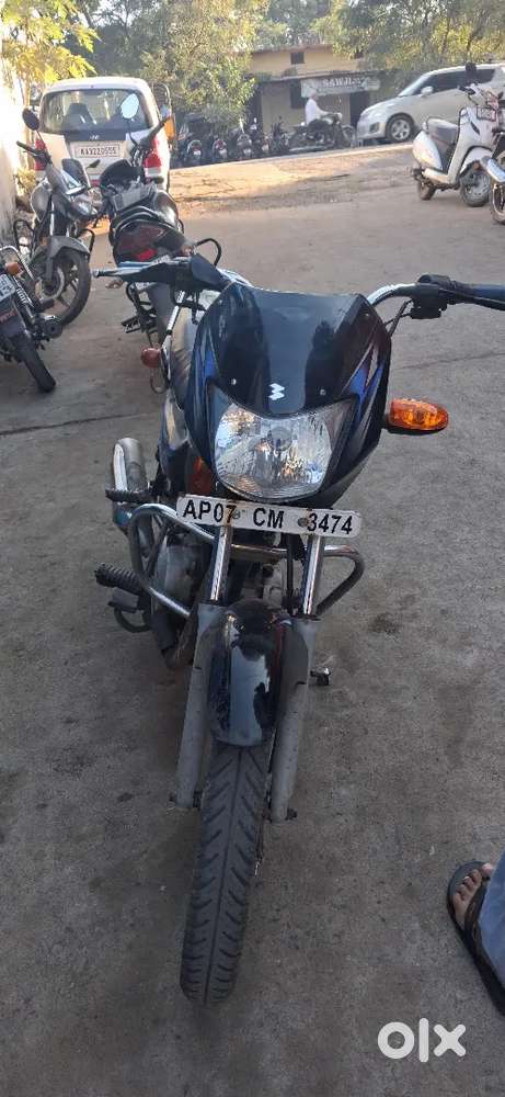 BAJAJ CT 100  VERY GOOD CONDITION