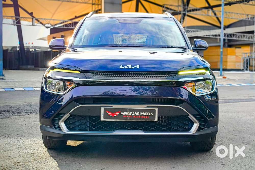 Kia Carens 1.4 Prestige Plus Turbo 7 STR, 2022, Petrol