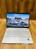 HP 15 - SILVER LAPTOP