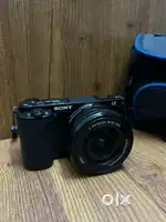 Sony Alpha ZV-E10L Mirrorless Vlog Camera