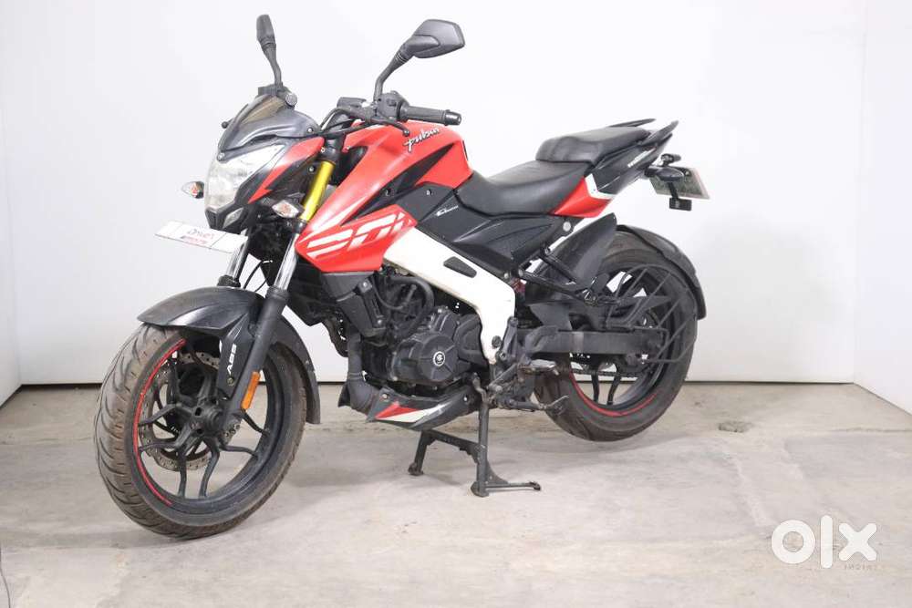 0065 BAJAJ PULSAR NS 200