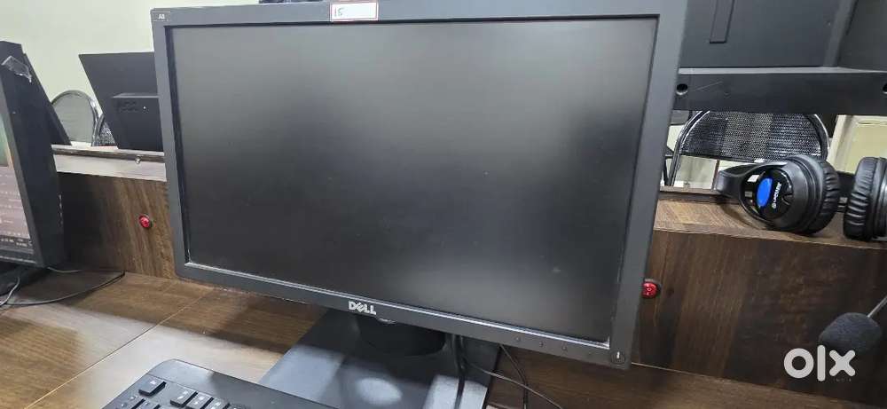 Premium Stock Sale – Branded LCD Monitors (19–22 Inch) & CPUs  Dell,