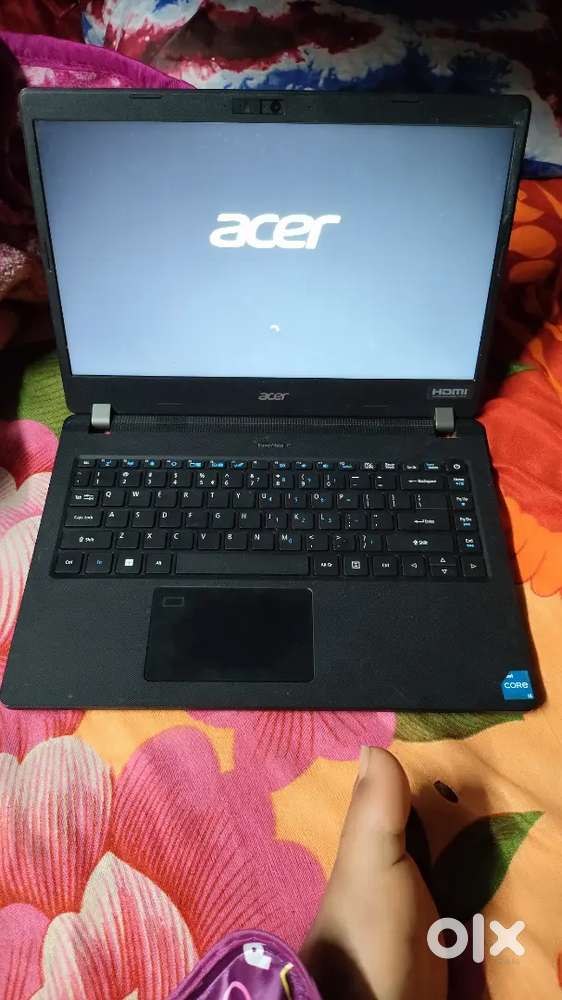Laptop i3 11th gen good condition ( Acer Travelmate)