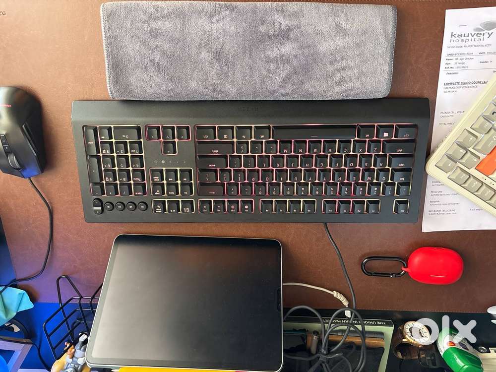 Razer Cynosa V2 Chroma Rgb Membrane Wired Gaming Keyboard (rz03-034001