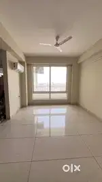 HT SOCITY 79 Owner Free semi Furnished  Flat for working Family only