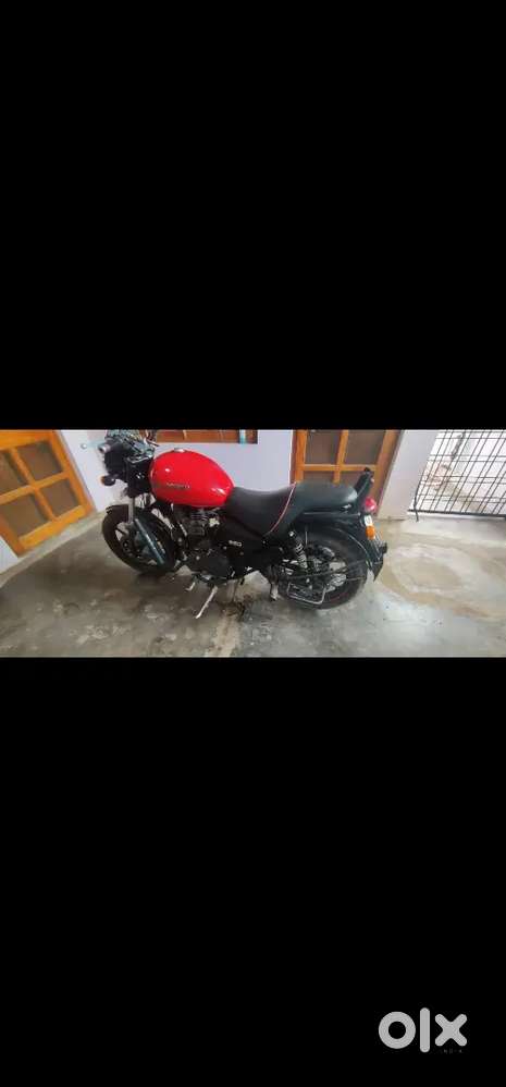 Top condition thunderbird 350x  red color