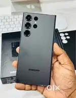 Selling my 6 months old Samsung. Need urgent money