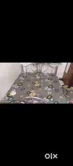 Steel bed good condition