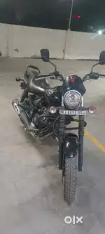BAJAJ AVENGER