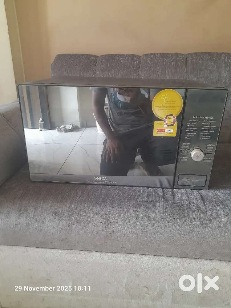Onida Microwave 25L