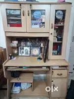 Computer table