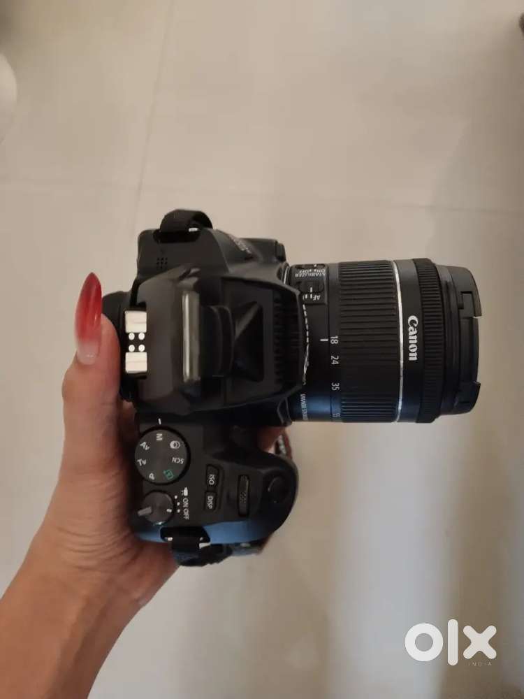 Canon 200d DSLR +Kit Lens+Tripod+Bag Excellent Condition