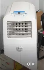 PORTABLE 1 ton AC - just plug and play .