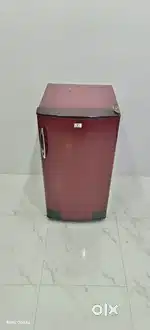 Videocon 5star rating maroon colour 180ltrs single door with inbuilt